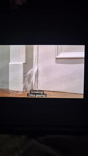 Home Alone Comedy Scenes Featuring Kevin and Marv