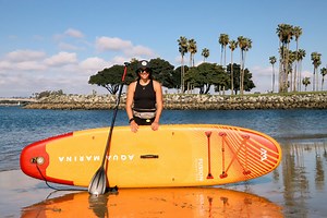 Looking for an inflatable all-around SUP perfect for beginners? Check out the Aqua Marina Global Fusion! It includes a bag, paddle, pump, fin, and leash—everything you need to get started.This lightweight board is easy to carry and designed for short to mid-range paddling. The 2024 Fusion boasts updated graphics, a square tail for added stability, and a thicker Red Strap bungee system for secure cargo. Ideal for all skill levels, it’s a fantastic first board for beginners or kids. 🥳🌊 #supconne