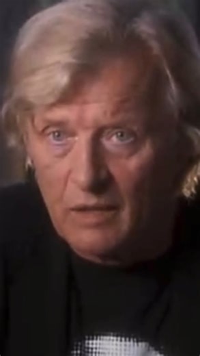 all those moments on Instagram: "Moment No. 316. The story behind Rutger Hauer’s “Tears in Rain” monologue. I only just learnt that he came up with the “all those moments” line himself. So cool. I remember where I was when I heard he passed. It’s quite poetic and kind of chilling how he died in 2019, the same year that ‘Blade Runner’ (1982) is set in. Also, thanks for 25k! 25k in the big ‘25 💙 Rutger Hauer and Harrison Ford in Charles de Lauzirika’s 3+ hour documentary film, DANGEROUS DAYS: MAK
