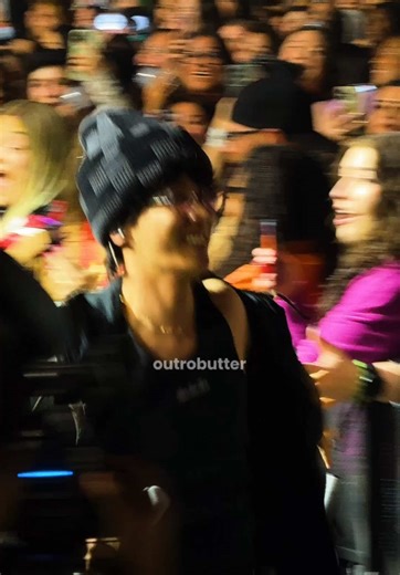 J-Hope's Emotional Performance at BTS Concert in Chicago