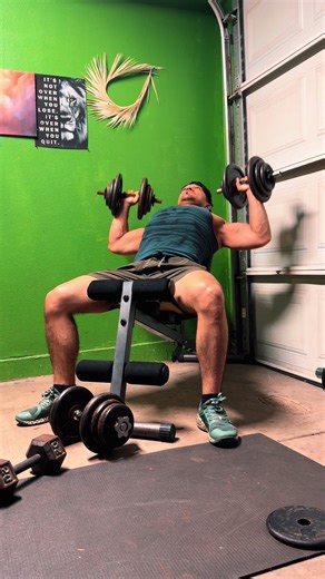 Working out chest and legs!!💪🔥💯 #motivation #for #you #aztecfitness #workout