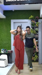 Ladki diwaani lage 😄 . . . . #haircolor #hair #haircut #hairstyle #hairstyles #hairstylist #balayage #hairdresser #hairgoals #beauty #blondehair #blonde #fashion #instahair #longhair #highlights #hairsalon #hairtransformation #behindthechair #style #makeup #haircare #salon #haircolorist #hairfashion #mustkeemsalon #ombre #hairoftheday #color #mustkeem | Mustakeem Ali