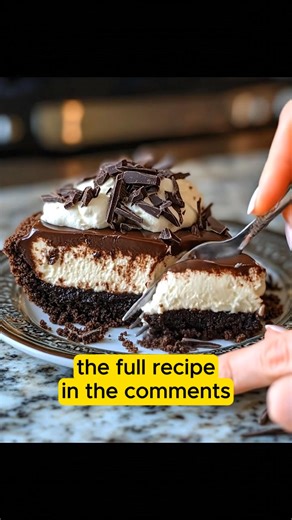 8.8K views · 50 reactions | Double Fudge Chocolate Cheesecake Pie 不...