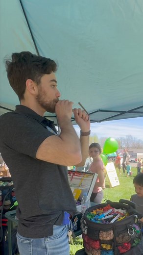 20K views · 131 reactions | GIANT INFLATABLE ALIEN | Premier Entertainment - Balloon Artists, Balloon Twisters, & More | Facebook