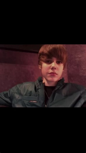 Justin Bieber Engages French Fans with His Language Skills