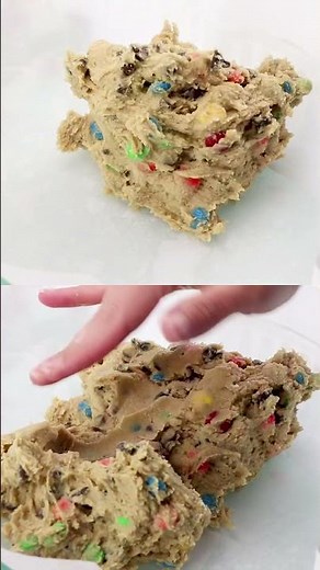 M&M Cookie Bars Recipe