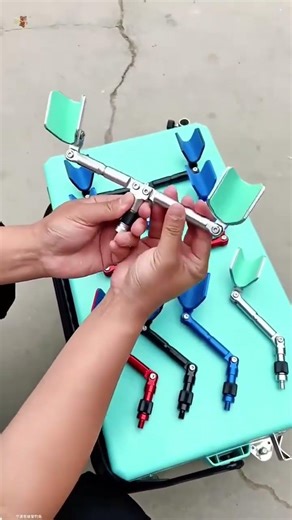 Corner spring-loaded rod holder head, aluminum-magnesium alloy double-headed fishing rod holder