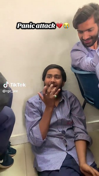 Understanding Panic Attacks: Signs and Support