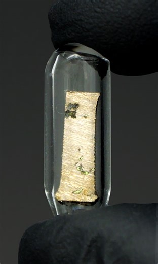 Pure uranium is dangerous | NileRed