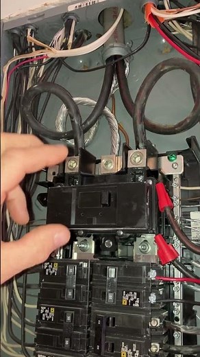 3-wire 120/240 V split-phase residential explanation