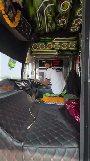 World’s Most Luxurious Tourist Buses