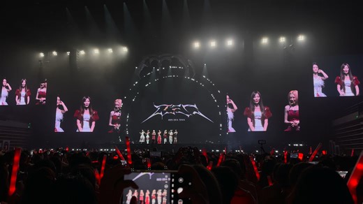 [4K 杜比视界] R.E.D「赤焰红」出道一周年 Special Stage 上海711特别舞台全景全程直拍