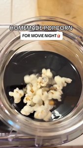 Homemade popcorn, Kernel Season’s on top, lights dimmed, movie night in 🍿🎬✔️✔️ #kitchenhacks #snacks #snackhack | Kernel Season's