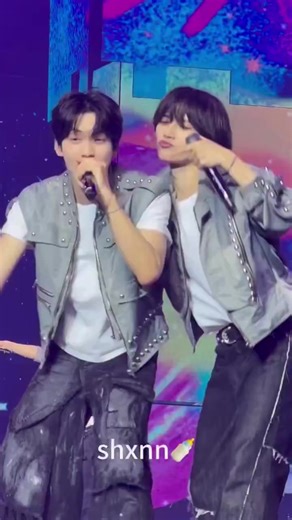 Beomgyu and Taehyun: Adorable Moments with TXT