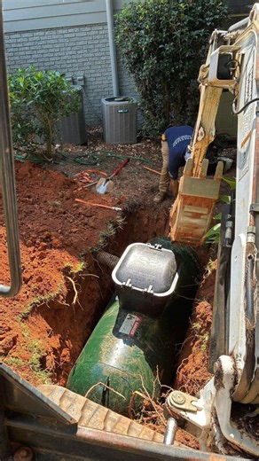 January Business Spotlight: American Water & Freeman Generators Since 1987, this family-owned business has been expanding services to better serve our community through well pump installation, whole-home generator installation and dependable service! They help keep families and businesses stay prepared, no matter the challenges affecting their electrical and water services! To learn more, call 706-348-7121 or visit freemangenerators.com! | White County Chamber- Georgia