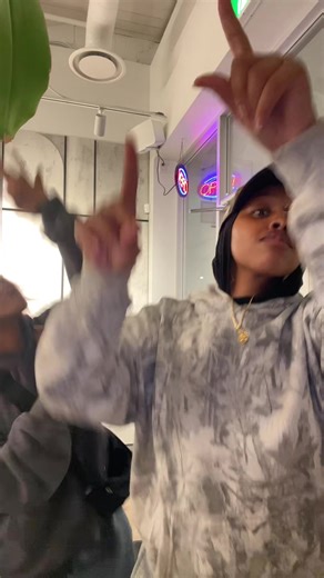 YALL NAWT LISTENING TO DA BEAT😫😫😫