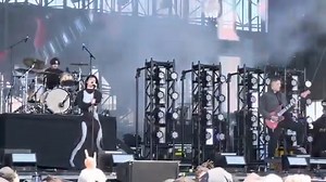 71K views · 1.3K reactions | Spiritbox - Cellar Door and Jaded (Live at Sick New World, Las Vegas 4/27/2024) Music Video Courtney LaPlante Watch here https://metal-rock-punk-news.blogspot.com/2024/09/spiritbox-cellar-door-and-jaded-live-at.html #spiritbox #spiritboxband #spiritboxmrpn #courtneylaplante #metal #rock #punk #music #musicvideo #officialvideo #officialmusicvideo | Metal Rock Punk News | Facebook