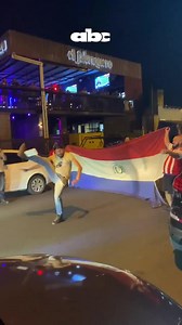 405K views · 10K reactions | Todos quieren recrear el GOLAZO DE CHILENA del Tonny Sanabria vs. Dibu Martínez... ¿Cómo le salió a este hincha en los festejos en Asunción?  ABC Digital | SportsCenter ESPN | Facebook