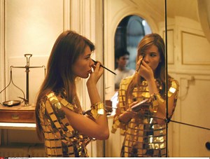 FASHION STORY – La robe Paco Rabanne métallique de Françoise Hardy