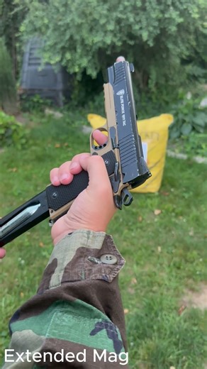 Elite force 1911 Mag VS Extended Mag