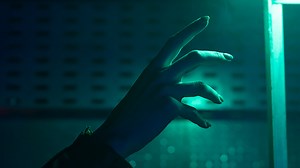 Cryonics Clinics: Where People Sleep and Wake Up in the Future