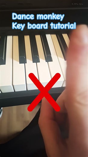 You're Playing Dance Monkey Wrong… 4 Chords Fixed in 15 Seconds 🎹 #chordprogression #guitarchords
