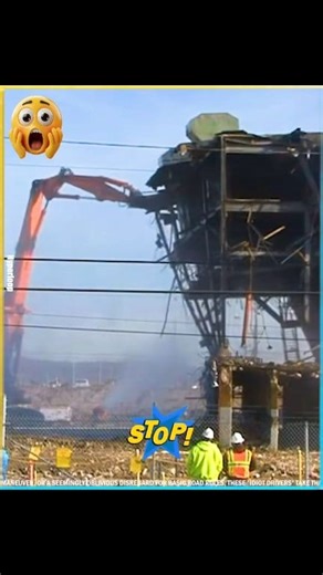 💸 The most expensive mistakes ever made 😱🔥 One small error can cost millions 💰 Watch these unbelievable fails caught on camera Don’t miss the last one! 👉 Want more like this Follow now! 🚀 🔁 Tag a friend who needs to see this! 👀 #ExpensiveMistakes #EpicFails #Unbelievable #CostlyErrors #BigFails #CrazyMoments #CaughtOnCamera #ViralVideo #TrendingNow #ShockingMoments #MoneyGone #MustWatch #2MillionViews #usa #viralvideo | Lol Reels