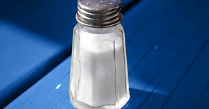 The Clever Salt Shaker Trick We Wish We’d Known About Sooner