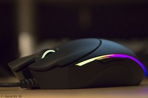 TEST – Razer Diamondback Chroma : la célèbre souris ambidextre revient en couleurs et avec de nombreuses améliorations : Oui pour les gauchers