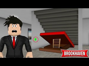 PASSAGEM SECRETA NA ESCOLA NO BROOKHAVEN RP (Roblox)
