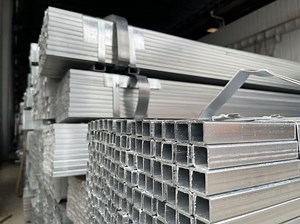 [Hot Item] Custom Rectangular Steel Pipes with Zinc Coating for Construction