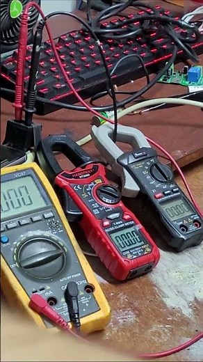 Alicate Amperímetro Habotest HT206D, Review completo no canal