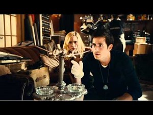 A behind-the-scenes look at THE LISTENER Season Three