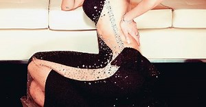 Luciana Gimenez publica foto sensual em banheira e divide opiniões no Instagram | Pop! Pop! Pop!