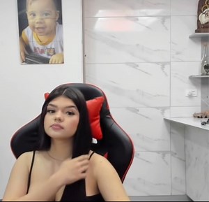 105K views · 2.9K reactions | Chicos enamoran niña de 13 años  | Sisasnea | Facebook