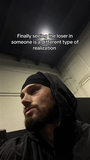 Liam Fitzgerald on Instagram: "Respect lost🤮"