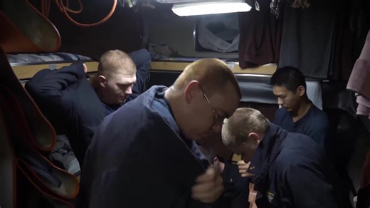 🤿Take a deep dive with the Naval Submarine Medical Research Laboratory, part of Navy Medicine Research & Development. They sustain the readiness and superiority of U.S. Navy undersea warfighters through innovative health and performance research. #Navy250 #NavyMedicine250 Naval Medical Forces Pacific | Naval Medical Forces Atlantic | Naval Medical Forces Development Command | Naval Medical Research Command | Navy Medicine