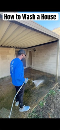 How to WASH dirty HOUSE (beginners) #diy #housewashing #pressurewashing