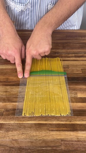 The ultimate spaghetti storing trick revealed! | Vu Bros