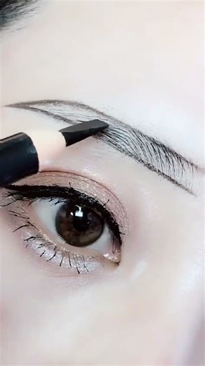 Eye Makeup Ideas & Eye Shadow Tutorials /아이 메이크업 아이디어 & 아이섀도 튜토리얼