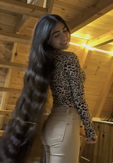 Discover the Beauty of Rapunzel's Long Natural Hair
