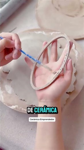 Amazing textures in ceramics using crochet 🧶