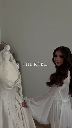 Stunning Bride Robe Details for Your Wedding Day