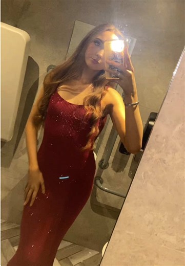 Celebrating Graduation at NI School of Modelling