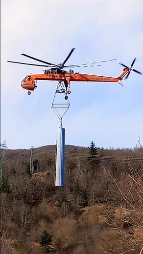 Amazing Powerline Heavy Lift Helicopter Sikorky Erickson Air Crane S-64 Skycrane Monster Lifter