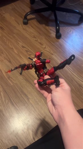 Deadpool Posing Action Figures
