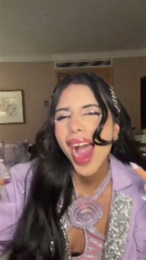 pragati verma getting ready for bts concert 🖤💜