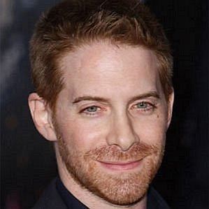 Seth Green Wife 2026: Dating History & Exes - CelebsCouples