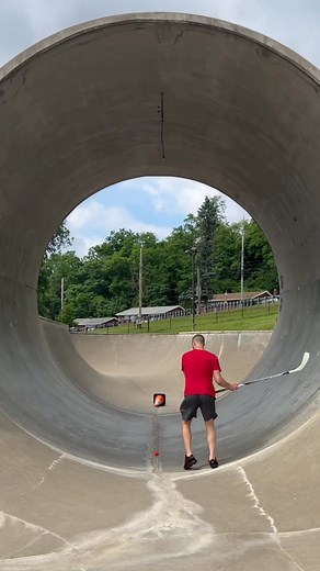 How many time did the ball go around the loop | Juana Williams