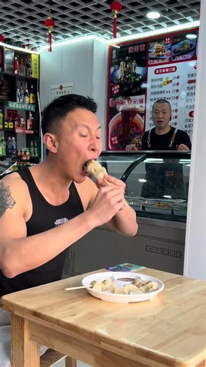 一步到胃，我是牛马 #深夜放毒#妈呀太香了#吃货#美食 | food eating video